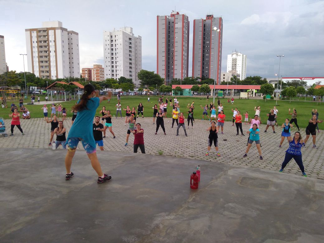 Aulão de dança com tema de Festa Junina acontece no Parque da Cidade em Jacareí