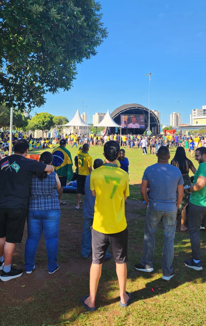 Domingo de Copa: Parque da Cidade reúne torcida para transmissão de Brasil x Noruega