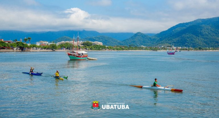 Ubatuba recebe campeonato de canoa havaiana com atletas de sete estados neste sábado