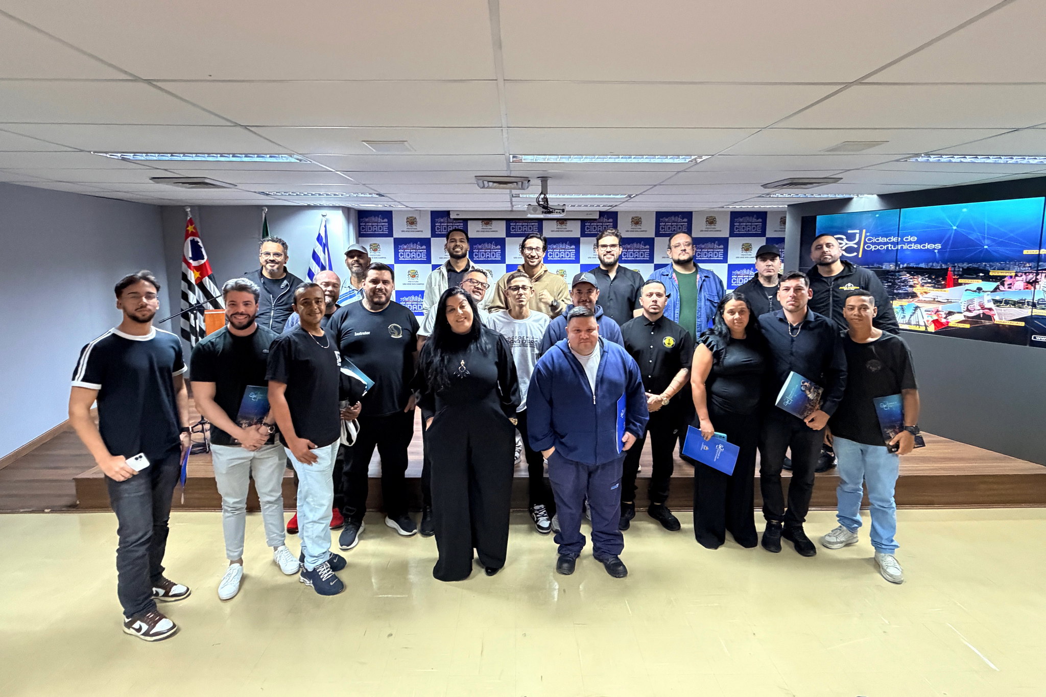 Barbeiros e empreendedores de São José participam de encontro voltado a conexões e oportunidades de negócios